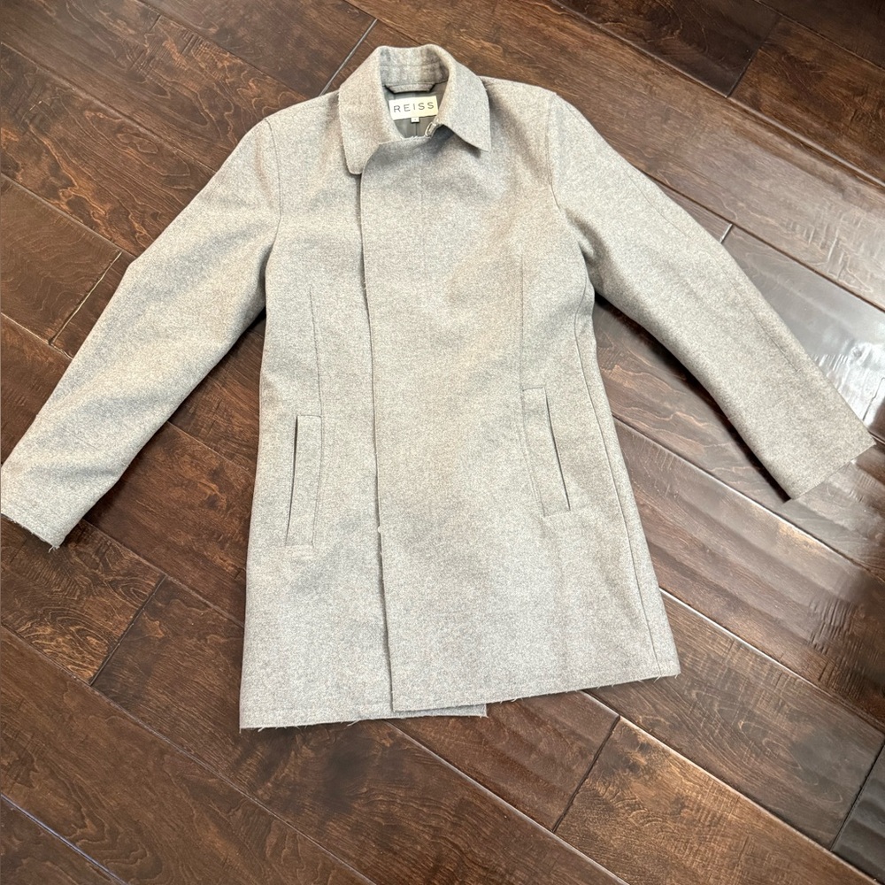 Reiss women’s gray wool coat size small